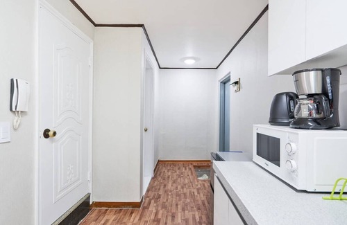 Pil-dong Apartment | ★SHINE ★ MYEONGDONG LiVINGSPACE+2BDR 5MIN WALK★