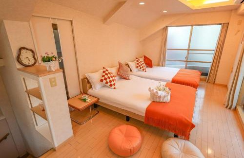 Nakano Apartment | Shinjuku 2 stops 3 bedrooms best groups or family