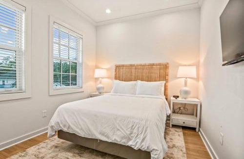 Pass Christian Apartment | Ship Island Town Home