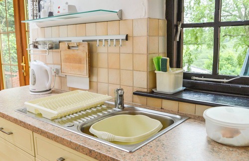 Hartland Cottage | SHIPLOAD COTTAGE, pet friendly, character holiday cottage in Hartland