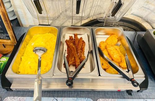 Queens Square Bed & Breakfast | Shipwright Inn