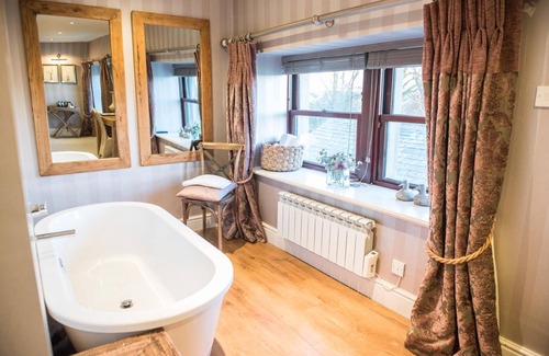 Hurst Green Hotel | Shireburn Arms Hotel