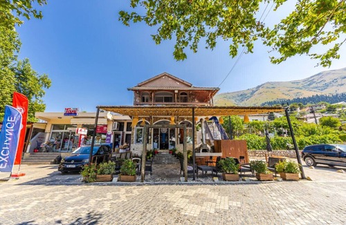 Shkoder Apartment | Shiroka Stays 2 by PikHost