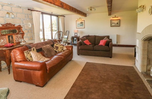 Todmorden Cottage | SHOEBROAD BARN, pet friendly, with open fire in Todmorden