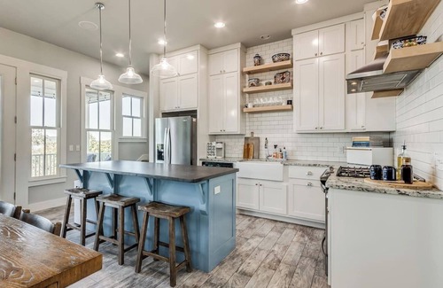 Eufaula House | Shore Enough, Carlton Landing! Lakeview for 12!