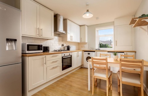 Prestwick Apartment | Shore View - Donnini Apartments