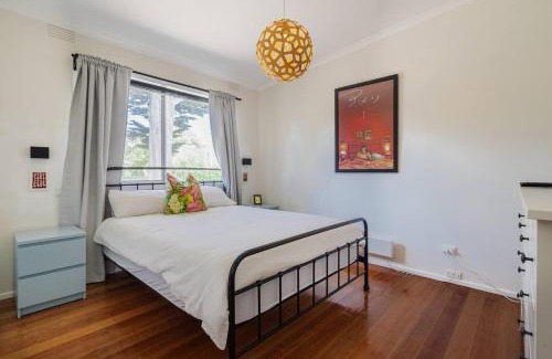 Somers House | Shoreline Sanctuary - A Retro Family Beach Shack
