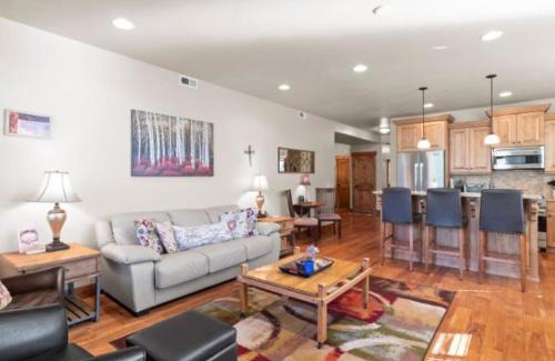 Park City Resort | Shores at Stillwater by All Seasons Resort Lodging