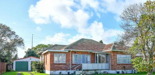 Papatoetoe House | Short Term Rental Auckland
