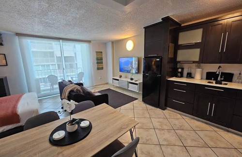 Isla Verde Apartment | Short walk to beach, Hotel San Juan, & restaurants! 2-bed studio in Isla Verde