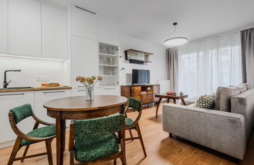 Nowa Praga Apartment | ShortStayPoland Jagiellońska B70