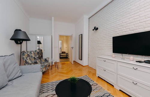 Srodmiescie Południowe Apartment | ShortStayPoland Marszałkowska - B28