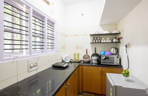 BTM 2nd Stage Hotel | Shree Miththam Apartment