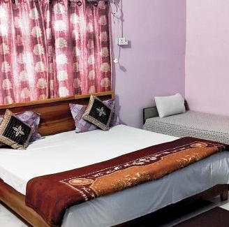 Ayodhya House | Shree Rameshwaram Guest House Ram Mandir 300 meters