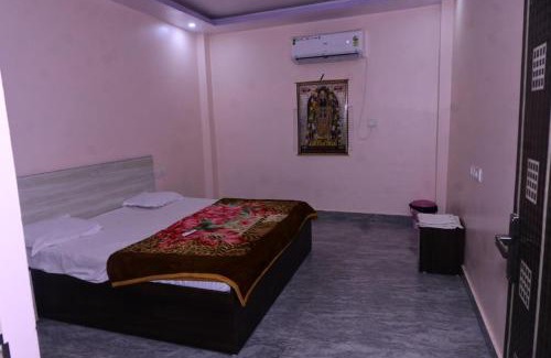 Ayodhya House | Shri Laxmi guest house