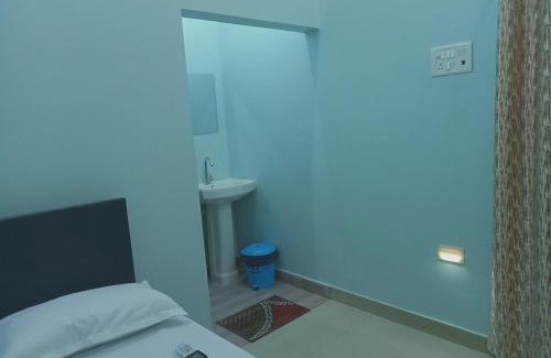 Ayodhya House | Shri Ramesht Paying Guest House, Ayodhya Dham, India