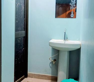 Ayodhya House | Shri Ramesht Paying Guest House, Ayodhya Dham, India