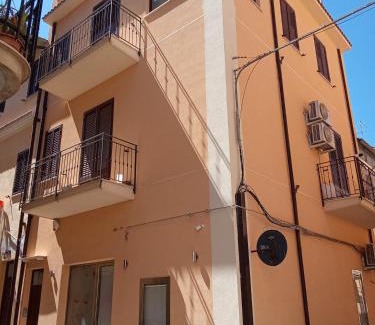 Partinico Apartment | SICILIA terra di luce