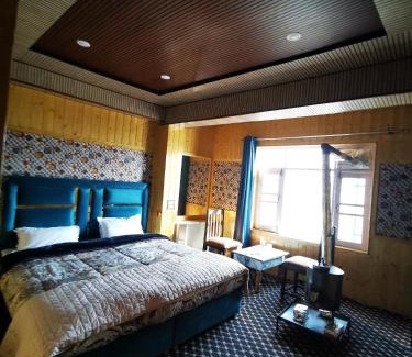 Srinagar House | siddiq guesthouse