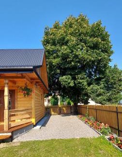 Hamernia House | Siedlisko pod lipą