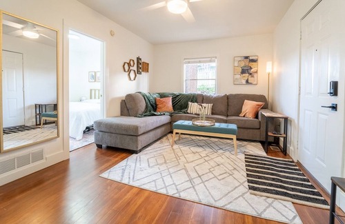 Grass Valley House | Sierra Gold-Cozy home in the heart of Grass Valley