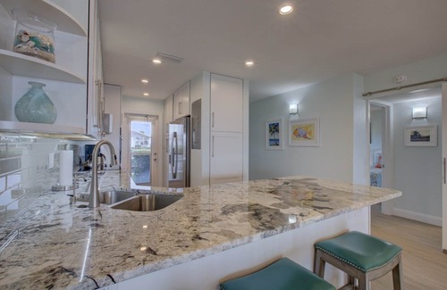Siesta Key Condo | Siesta Key Gulf Front-2 BR-B103, Beautiful Sunsets + Water Views