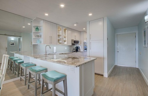 Siesta Key Condo | Siesta Key Gulf Front-2 BR-B103, Beautiful Sunsets + Water Views