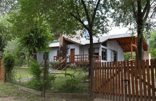 Santa Rosa de Calamuchita House | siete colores
