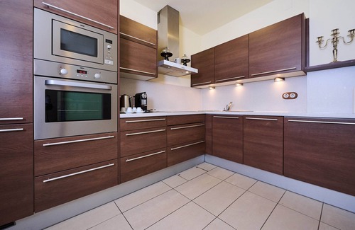 Grinzing Apartment | Sievering Art Apartments Smaragd