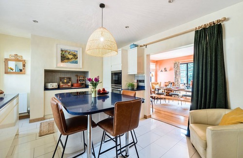 Corton Denham Cottage | Sigwells House - sleeps 8 guests in 4 bedrooms