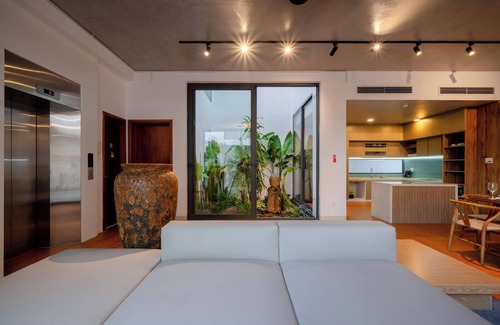 Son Tra Villa | Sila Prana Villa - Luxurious 8-bedroom villa with WiFi, AC in fabulous Đà Nẵng