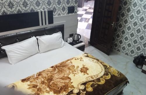 Bhoranj Hotel | Silent Valley