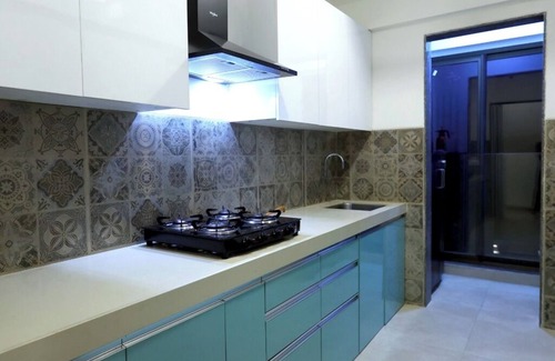 Vikhroli West Apartment | Silicon Suite 3 BHK Luxury Stay In Powai