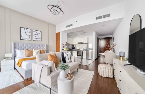 Dubai Apartment | Silkhaus New Studio | Binghatti Pearl in DSO