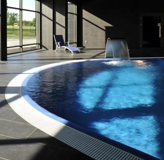 West Pomeranian Voivodeship Hotel | Silver Hotel & Gokart Center