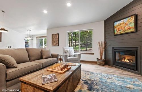 Seeley Lake House | Silvertip Trailhead 2