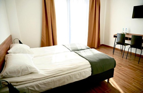 Czeladz Bed & Breakfast | Simar
