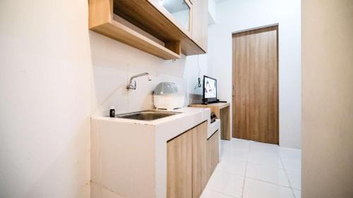 Surabaya Apartment | Simple and Comfortable Living 1BR at The City Square Apartment By Travelio