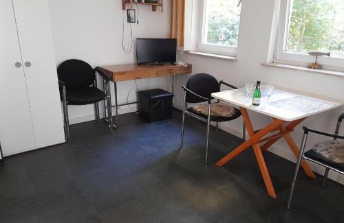 Old Town Apartment | Simple Mini- Apartment City Park