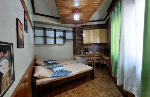 Baguio House | Simple Room in a Transient House