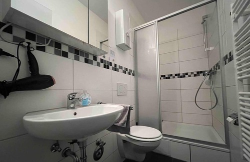 Karlsruhe City Centre Apartment | Simplex Apartments am Ludwigsplatz | warm | cozy
