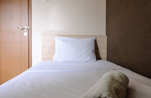 Cileunyi Apartment | Simply Homey 2Br At 11St Floor Pinewood Apartment
