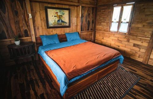 Kertek Hotel | Singgasana Villa & Resto