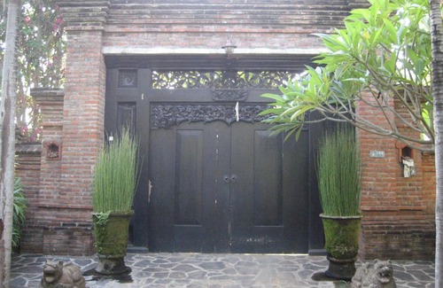 Kaliasem Bed & Breakfast | Singko Lovina