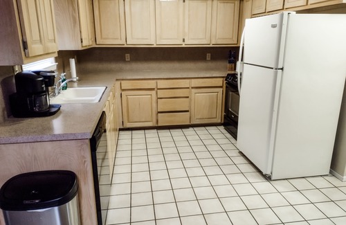 Odessa House | Single Family 3/2 Home in north Odessa-Just bring your suitcase!