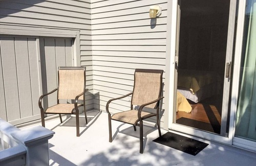 Surf City House | Single family Beach House Close to Kiddie Beach & Ocean
