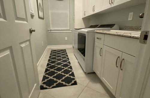 Naples House | SINGLE FAMILY HOME IN DESIRABLE NAPLES RESERVE