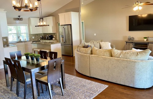 Summerfield House | Single family home blocks from the Villages