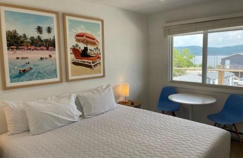 Lake City Hotel | Single King Room