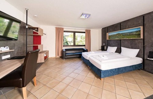 Osann-Monzel House | Single room - Hotel Moselsteig e.K.